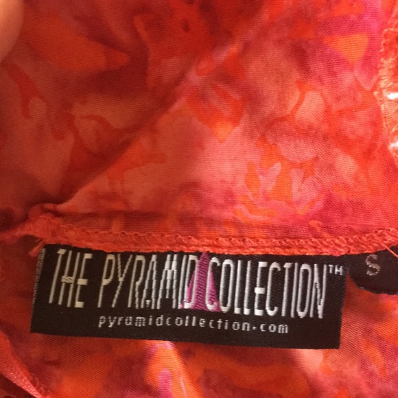 The Pyramid Collection Sweetheart Floral Dress - Picture 6 of 6